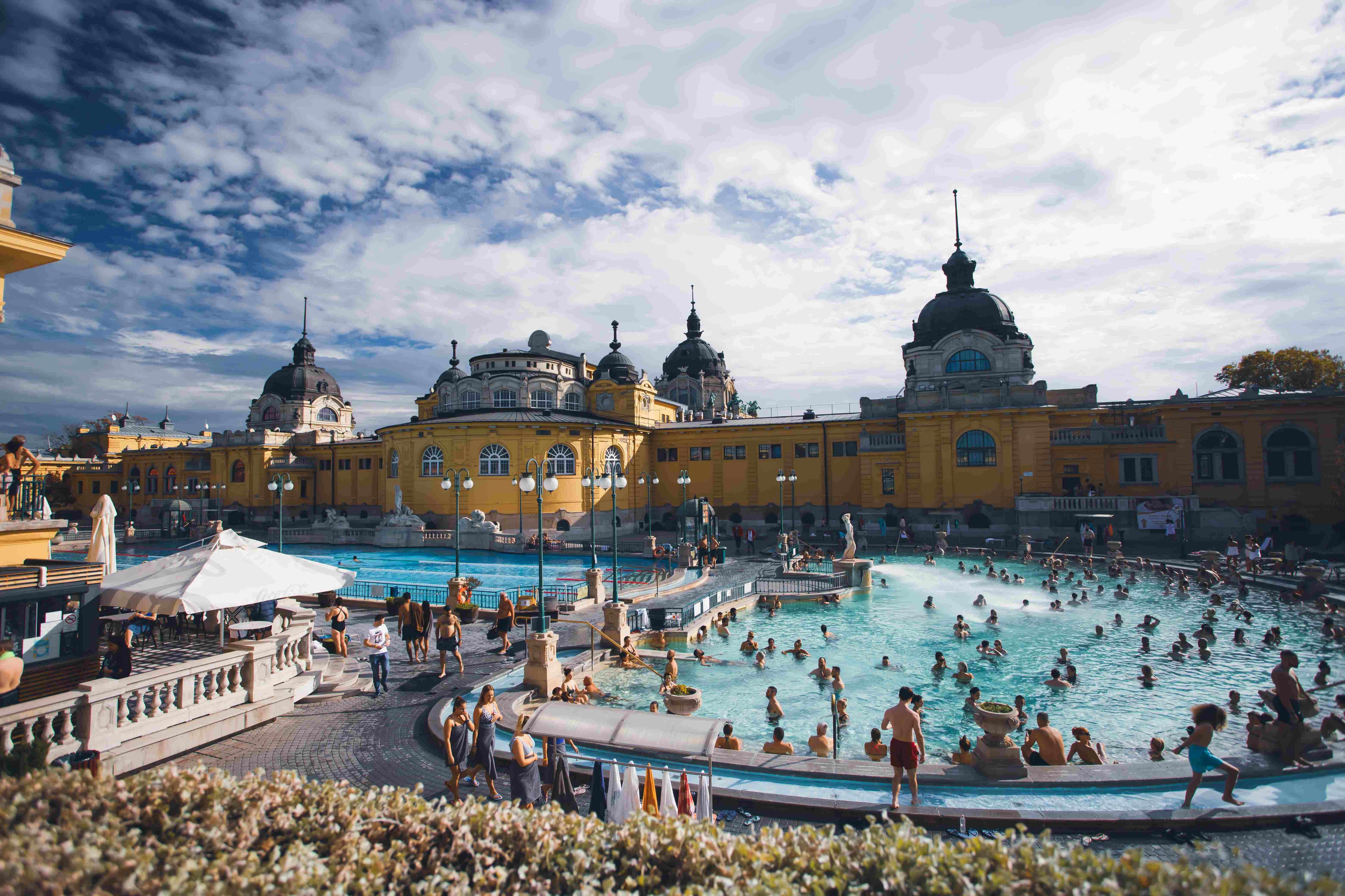 Budapest Thermal Spa & City Escape