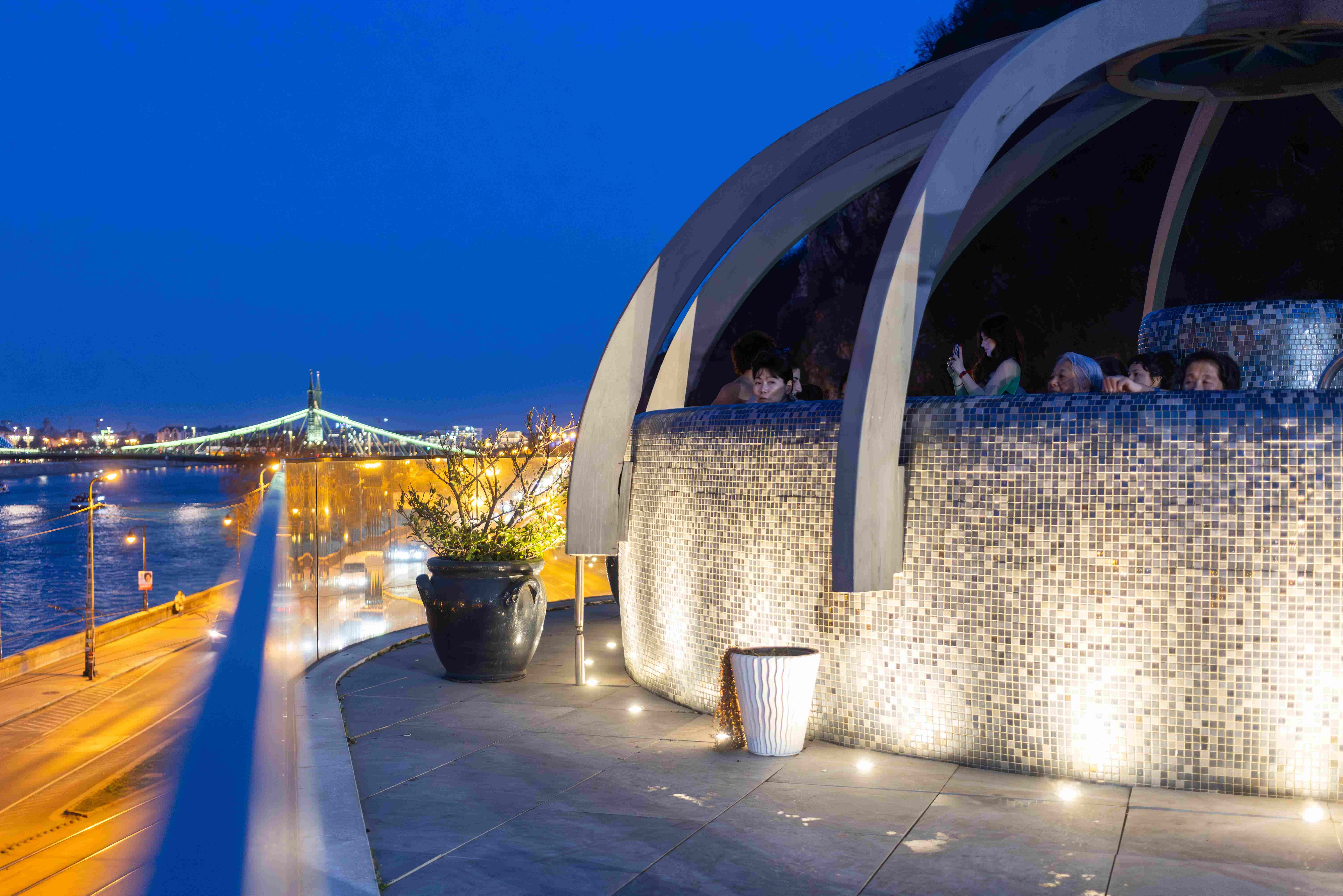 Budapest Thermal Spa & City Escape