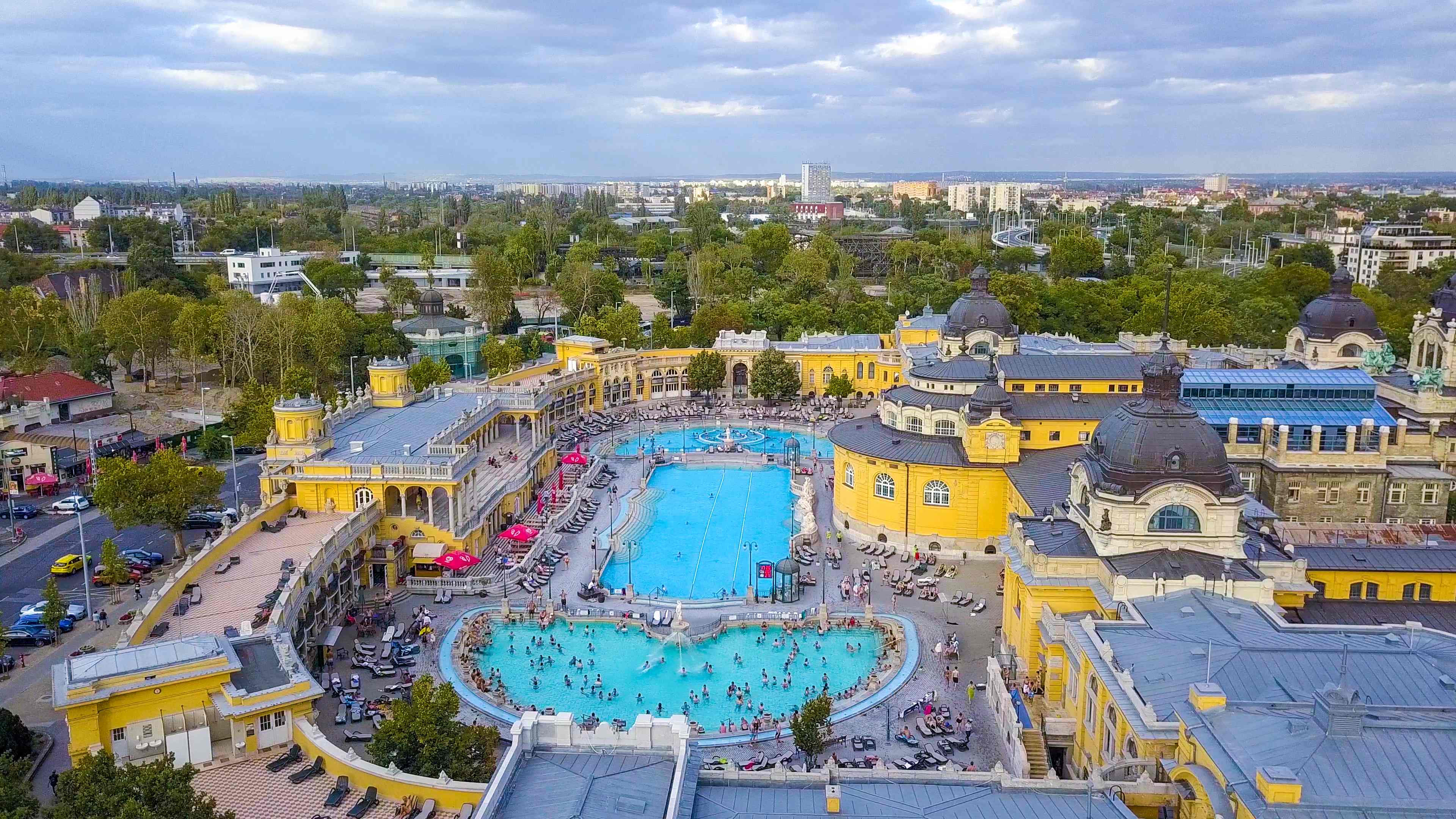 Budapest Thermal Spa & City Escape
